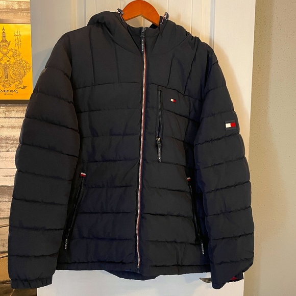 Men's Tommy Hilfiger Puff Jacket Size XL - Picture 1 of 3
